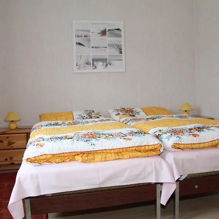 Wohnen Unter Dem Rohrdach 펜션 젤핀